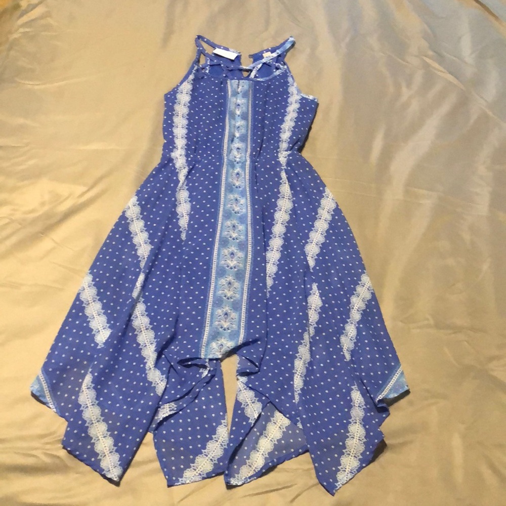 EUC size 7/8 Children’s Place handkerchief dress